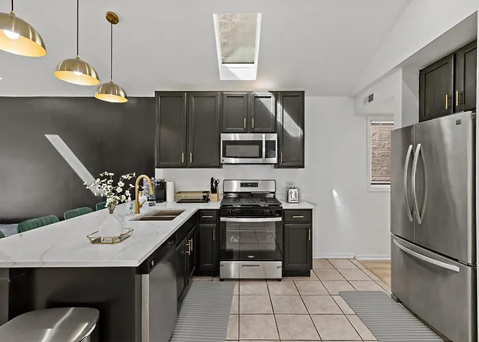 The Haven, Great Location Near Downtown, Medical District And United Center * Chicago
